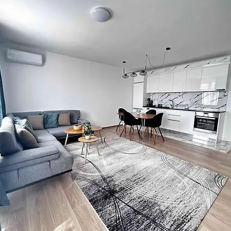 Apartment хранова